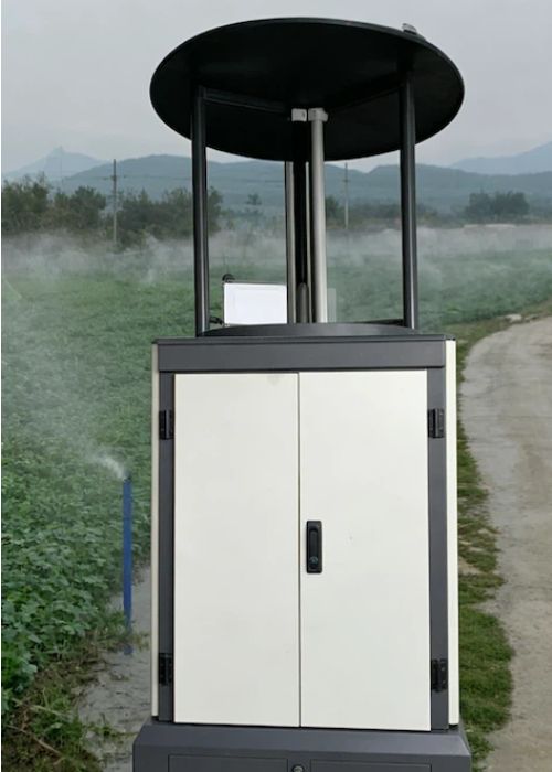 Smart Pest Monitoring Lamp
